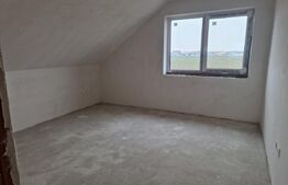 Casă cu etaj de vânzare în Sântandrei – 130 mp utili, teren 500 mp