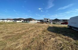 Teren intravilan de vânzare, 1187 mp, utilități disponibile, zona Viena Residenc
