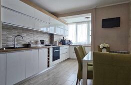 Apartament de 3 camere, 73 mp, zona Rogerius