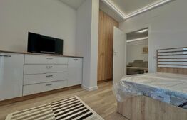 Apartament de inchiriat, cu 3 camere, 82 mp, zona SpitalulJudetean, Oradea