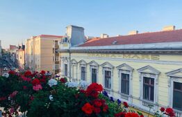 Apartament cu 3 camere, 87 mp, zona Palatul Rimanoczy Oradea