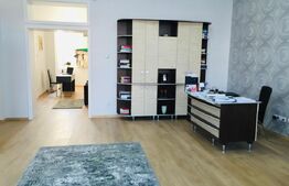 Apartament cu 3 camere, 87 mp, zona Palatul Rimanoczy Oradea
