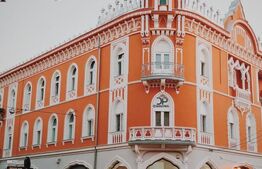 Apartament cu 3 camere, 87 mp, zona Palatul Rimanoczy Oradea