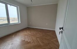 Casa finisata la cheie racordata la toate utilitatile 120 mp utili in Santandrei