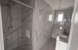 Casa finisata la cheie racordata la toate utilitatile 120 mp utili in Santandrei