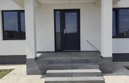 Casa finisata la cheie racordata la toate utilitatile 120 mp utili in Santandrei