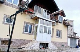 Doua case de vanzare, 263 mp, teren 800 mp, zona Iosia, in exclusivitate