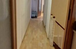 Doua case de vanzare, 263 mp, teren 800 mp, zona Iosia, in exclusivitate