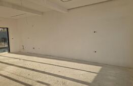 Casa de vanzare, cu 4 camere, 140 mp și teren de 438 mp, zona Dealuri