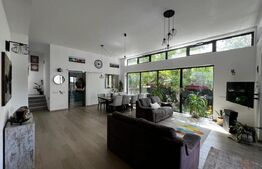 Casă de vis cu 4 dormitoare, 220 mp, zona Spitalul Judetean