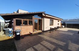 Casa primitoare si cocheta in Sanmartin