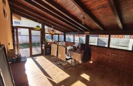 Casa primitoare si cocheta in Sanmartin