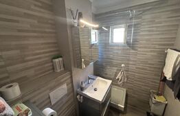 Apartament de vanzare, cu 3 camere, renovat, 68 mp, zona Rogerius