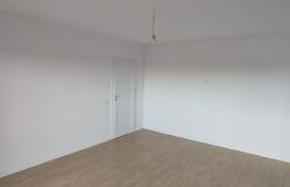 Apartament cu doua camere, 172 mp, zona Nufarul