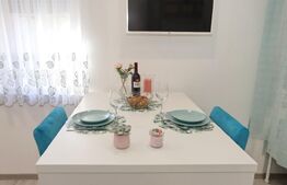 3 apartamente de vanzare, cu 5 camere, 92 mp, zona ultracentrala, Oradea