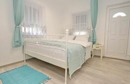 3 apartamente de vanzare, cu 5 camere, 92 mp, zona ultracentrala, Oradea