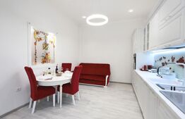 3 apartamente de vanzare, cu 5 camere, 92 mp, zona ultracentrala, Oradea