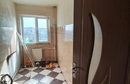 Apartament cu 2 camere 