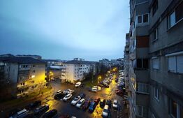 Apartament de vânzare, cu 3 camere, 65 mp utili, langa Parcul Magnolia-Oradea