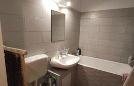 Apartament de vanzare, cu 4 camere, 80 mp, zona Calea Aradului