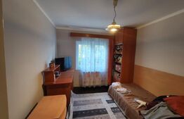 Apartament de vanzare, cu 4 camere, 80 mp, zona Calea Aradului