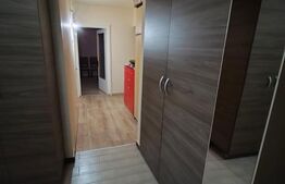 Apartament de vanzare, cu 4 camere, 80 mp, zona Calea Aradului
