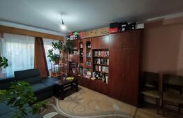 Apartament de vanzare, cu 4 camere, 80 mp, zona Calea Aradului