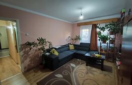 Apartament de vanzare, cu 4 camere, 80 mp, zona Calea Aradului