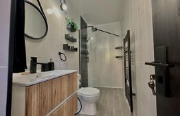 Apartament la casa, cu 2 camere, 80 mp, Oradea