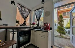 Apartament la casa, cu 2 camere, 80 mp, Oradea