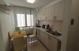 Apartamet de vanzare, cu 2 camere, 45 mp, zona Rogerius, pe strada Aluminei 