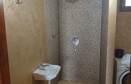 Casa de vanzare P+E si teren de 480 mp in cartierul Iosia, zona Calea Aradului