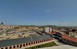 Descriere Apartament 3 Camere - Zona Piata Cetătii