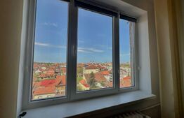 Apartament cu 3 camere, 65 mp, zona Piata Cetătii