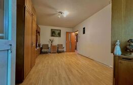 Apartament de vânzare, cu 3 camere, 68 mp, zona Rogerius