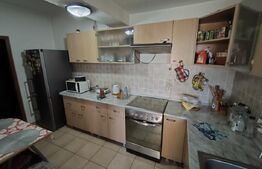 Apartament cu 3 camere, 90 mp etaj intermediar, garaj, zona ultracentrala