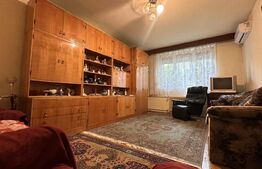 Apartament de vanzare,  decomandat cu 3 camere, zona Dacia