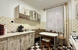 Apartament de vanzare,  decomandat cu 3 camere, zona Dacia