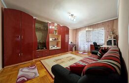 Apartament cu 3 camere, 64 mp, decomandat, zona Decebal 