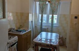 Apartament cu 4 camere, 88 mp, etaj intermediar, pe B-dul Dacia