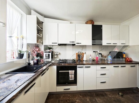 Apartament de vânzare 3 camere Rogerius - 172901AV | BLITZ Oradea | Poza4