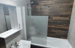 Apartament etaj intermediar zona Onestilor