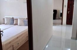 Apartament cu 3 camere, 65 mp, zona Blvd Dacia