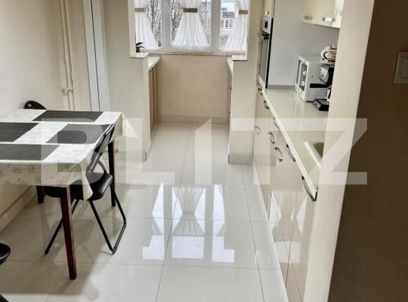 Apartament de vânzare 3 camere Dacia - 175703AV | BLITZ Oradea | Poza1