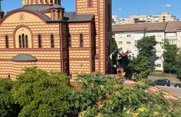 Garsoniera de 15mp, Rogerius