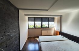 Apartament cu 3 camere, zona Rogerius 