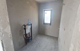 Casa noua in Santandrei , racordata la toate utilitatile si gard imprejmuitor