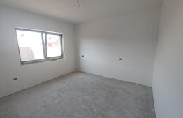 Casa noua in Santandrei , racordata la toate utilitatile si gard imprejmuitor