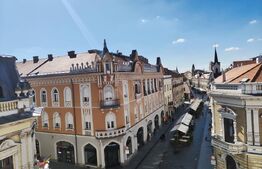 Apartament cu 3 camere, Ultracentral