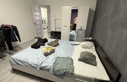 Apartament cu 3 camere, decomandat, cu 2 bai, 70 mp, 